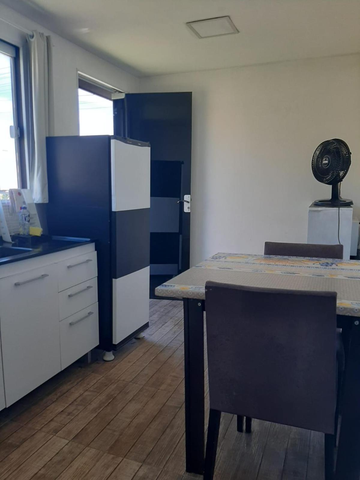Apartamento Container 1 Quarto- Centro ガロパバ エクステリア 写真